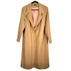 Hunters Run Women’s Vintage Long Tan Wool Coat